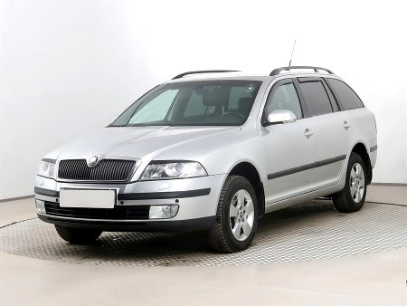 Škoda Octavia, 2006 - pohled č. 3