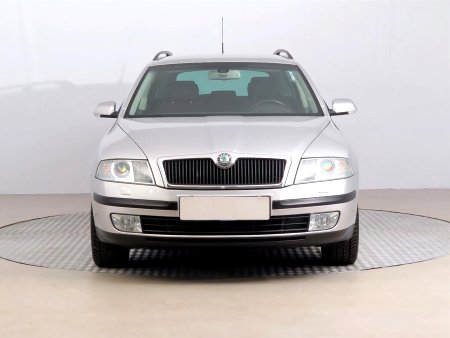 Škoda Octavia, 2006 - pohled č. 2