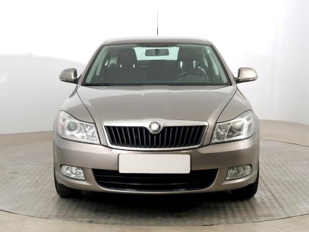 Škoda Octavia, 2009 - pohled č. 2