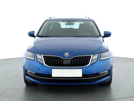 Škoda Octavia, 2019 - pohled č. 2
