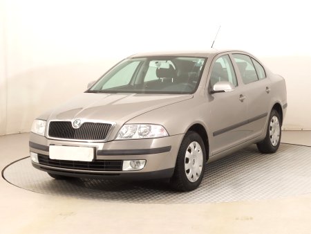 Škoda Octavia, 2008 - pohled č. 3