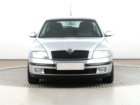 Škoda Octavia, 2008 - pohled č. 2