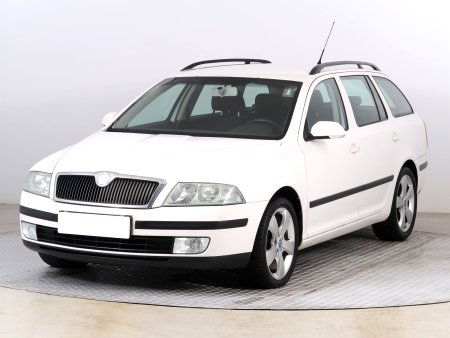 Škoda Octavia, 2006 - pohled č. 3