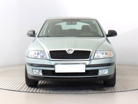 Škoda Octavia, 2012 - pohled č. 2