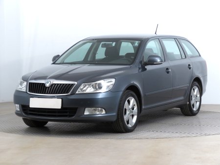 Škoda Octavia, 2012 - pohled č. 3