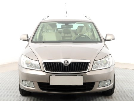 Škoda Octavia, 2010 - pohled č. 2