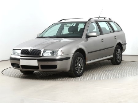 Škoda Octavia, 2008 - pohled č. 3