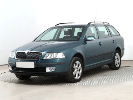 Škoda Octavia, 2008 - pohled č. 3