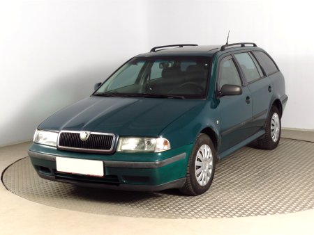 Škoda Octavia, 2000 - pohled č. 3
