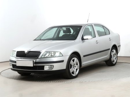 Škoda Octavia, 2004 - pohled č. 3