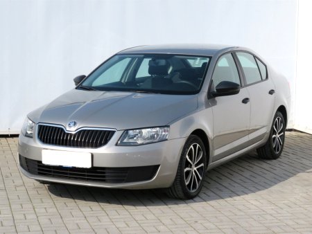 Škoda Octavia, 2013 - pohled č. 3