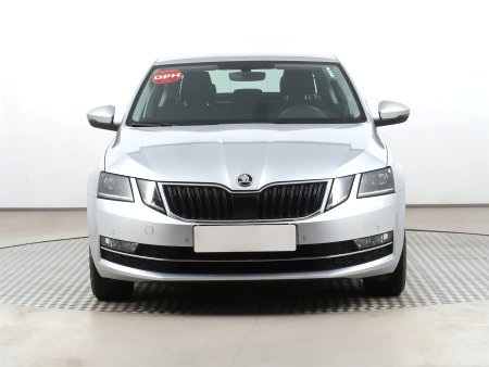 Škoda Octavia, 2019 - pohled č. 2