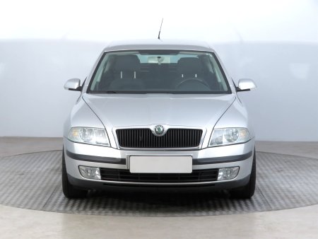 Škoda Octavia, 2004 - pohled č. 2