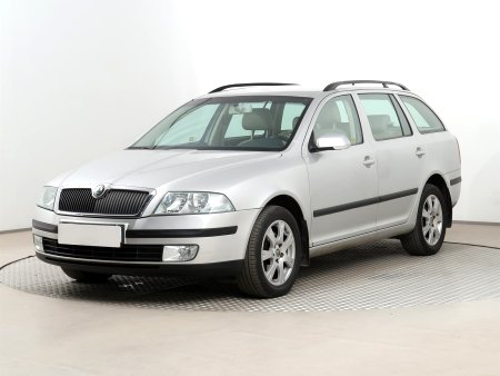 Škoda Octavia, 2005 - pohled č. 3