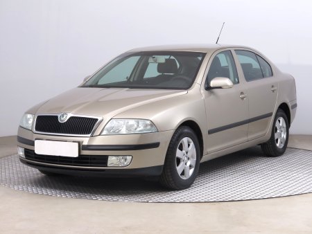 Škoda Octavia, 2006 - pohled č. 3