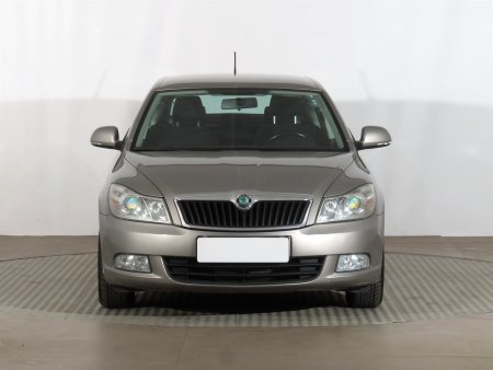 Škoda Octavia, 2012 - pohled č. 2