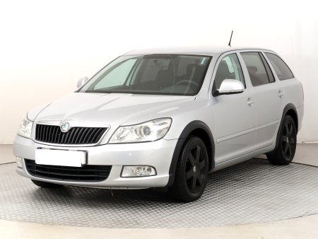 Škoda Octavia, 2012 - pohled č. 3