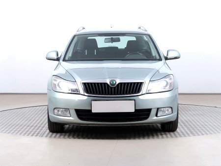 Škoda Octavia, 2012 - pohled č. 2