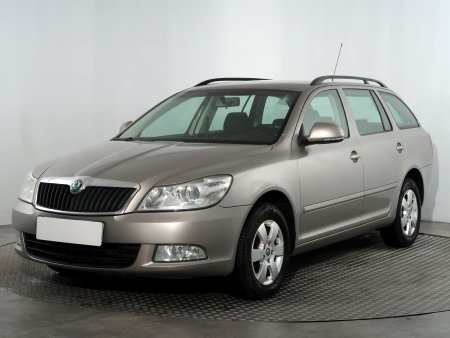 Škoda Octavia, 2012 - pohled č. 3