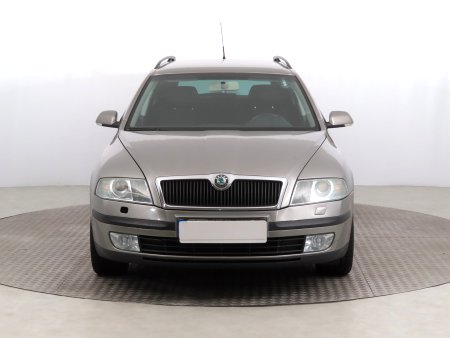 Škoda Octavia, 2006 - pohled č. 2