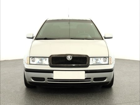 Škoda Octavia, 1998 - pohled č. 2