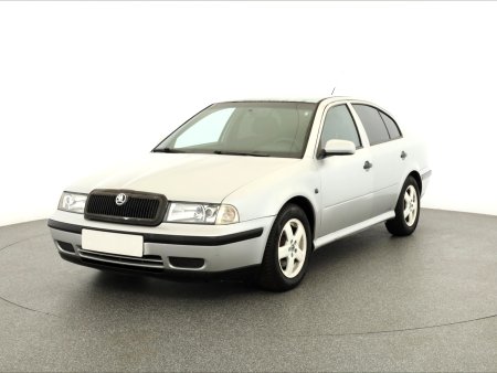 Škoda Octavia, 1998 - pohled č. 3