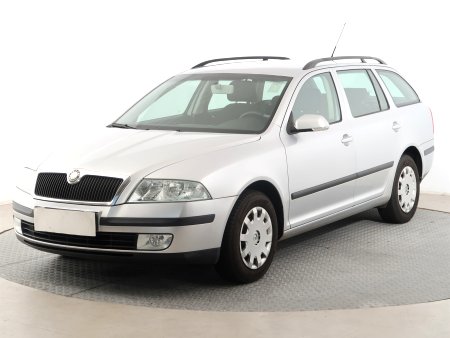 Škoda Octavia, 2008 - pohled č. 3