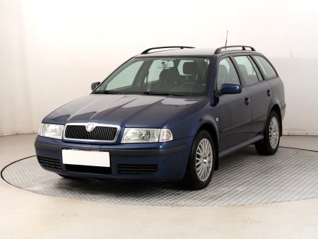 Škoda Octavia, 2006 - pohled č. 3