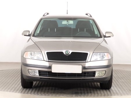 Škoda Octavia, 2008 - pohled č. 2