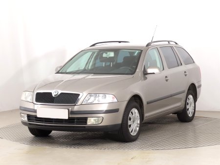 Škoda Octavia, 2008 - pohled č. 3