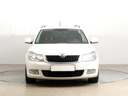 Škoda Octavia, 2011 - pohled č. 2