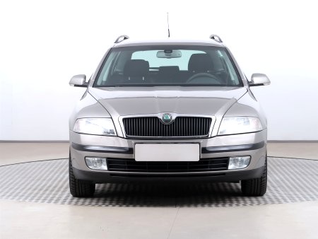 Škoda Octavia, 2007 - pohled č. 2