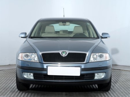 Škoda Octavia, 2008 - pohled č. 2