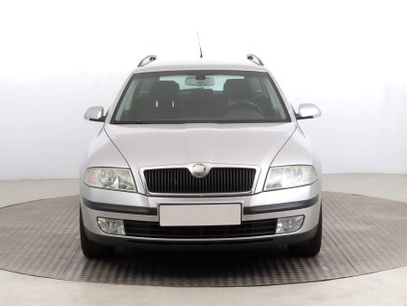 Škoda Octavia, 2006 - pohled č. 2