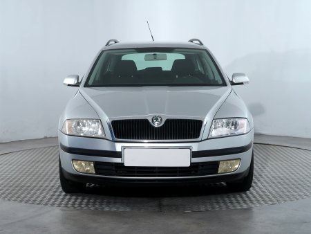 Škoda Octavia, 2008 - pohled č. 2