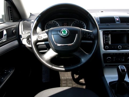 Škoda Octavia II, 2012 - pohled č. 12
