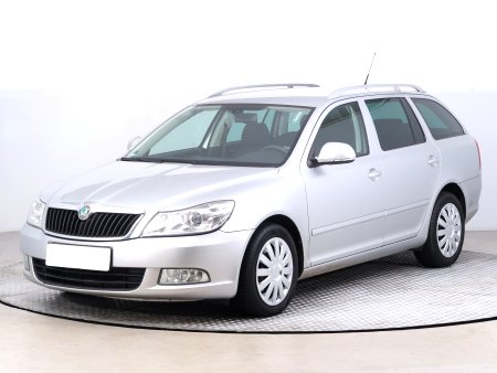 Škoda Octavia, 2012 - pohled č. 3