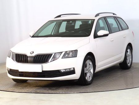 Škoda Octavia, 2017 - pohled č. 3