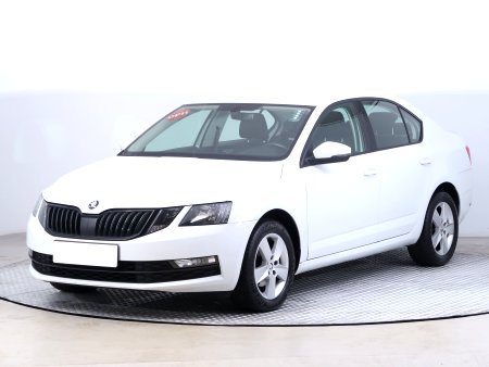 Škoda Octavia, 2018 - pohled č. 3
