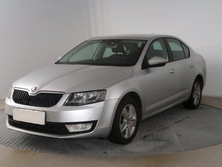 Škoda Octavia, 2013 - pohled č. 3