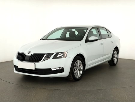 Škoda Octavia, 2019 - pohled č. 3