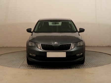 Škoda Octavia, 2018 - pohled č. 2