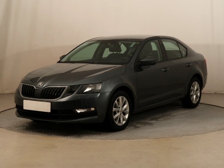Škoda Octavia, 2018 - pohled č. 3