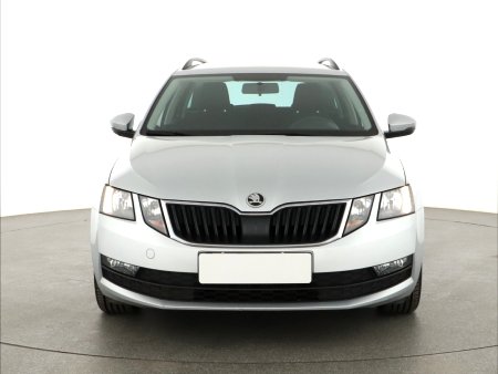 Škoda Octavia, 2019 - pohled č. 2