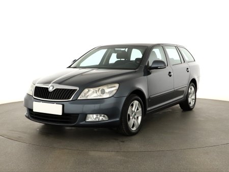 Škoda Octavia, 2009 - pohled č. 3