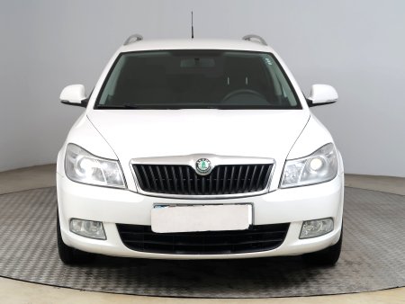 Škoda Octavia, 2009 - pohled č. 2