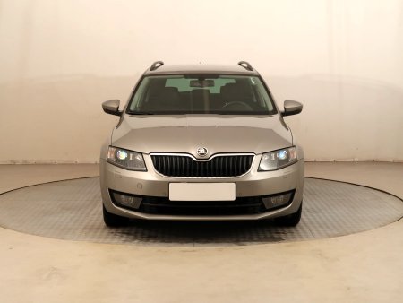 Škoda Octavia, 2013 - pohled č. 2