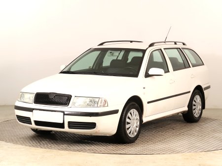 Škoda Octavia, 2003 - pohled č. 3