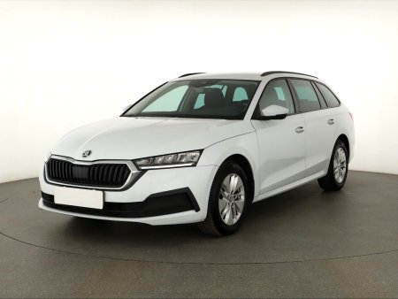 Škoda Octavia, 2020 - pohled č. 3