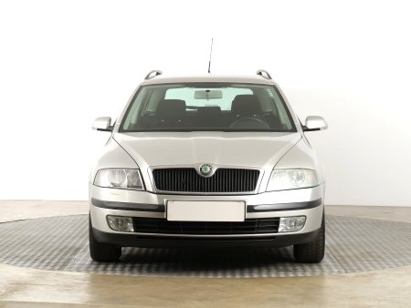 Škoda Octavia, 2006 - pohled č. 2